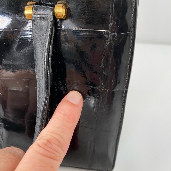 Bellestone Vintage Alligator Leather Black Handbag - Picture 9 of 16